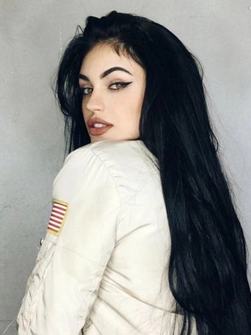 Алина